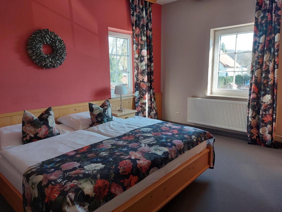 Pouls Hof Hotel Weimar Erfurt Klettbach エクステリア 写真